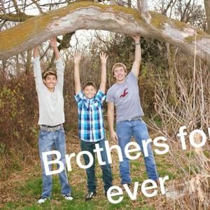 Meet your Posher, Wyatt